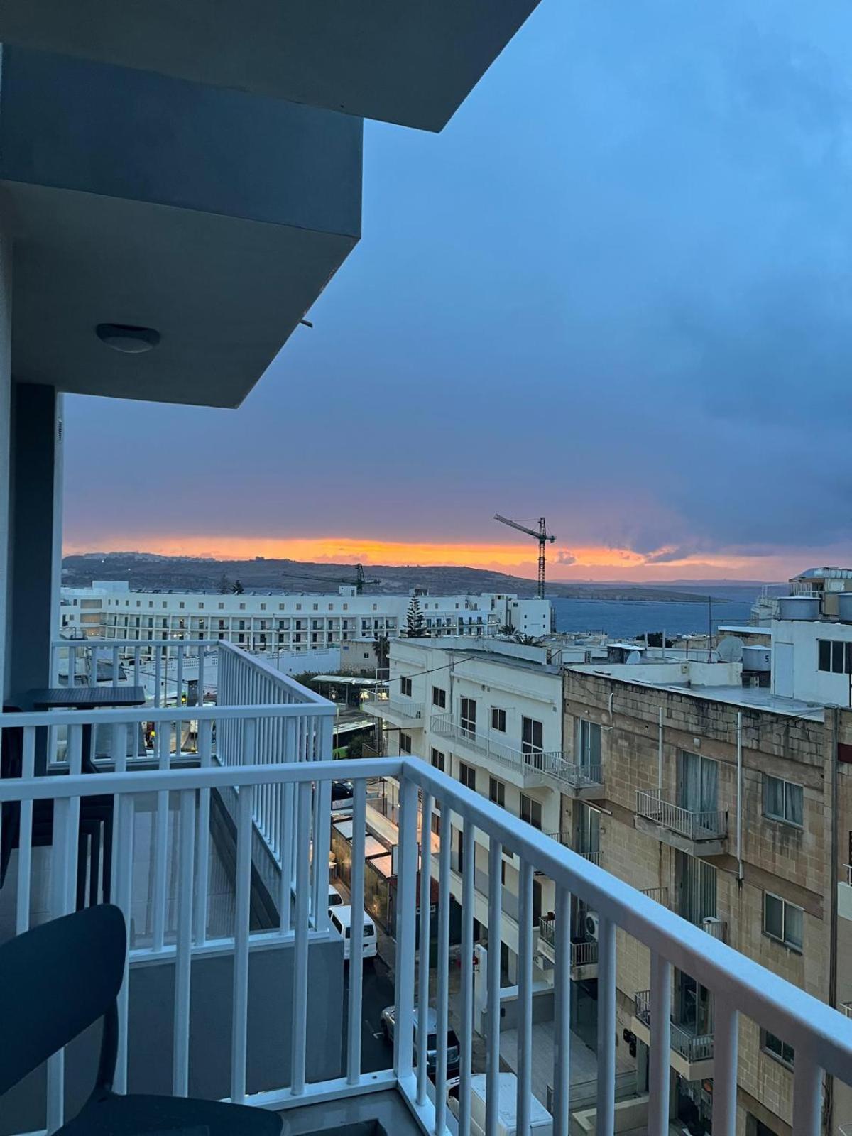 Centrally Located, Well Equipped, Stylish Flat. St. Paul's Bay Exterior foto